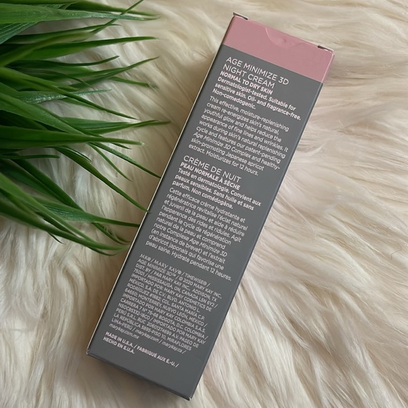 TimeWise Age Minimize 3D Night Cream - Picture 5 of 5